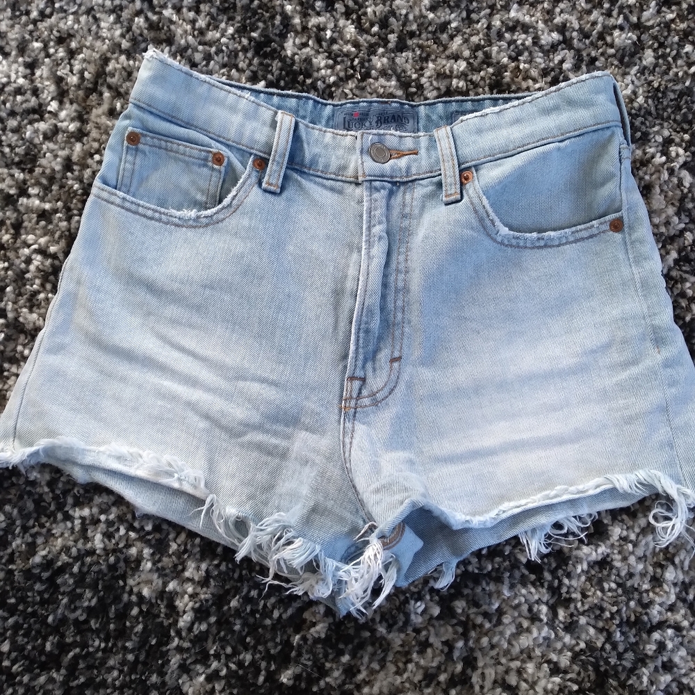 Women's Lucky Brand jean shorts size 4